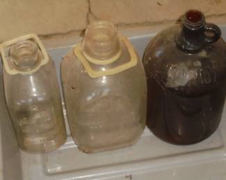 3 vintage jugs (brown is Clorox)