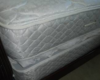 Full pillow top mattress
