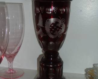 Ruby red glass w/lid