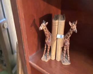 . . . giraffe bookends