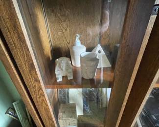 . . . Egyptian-themed accents