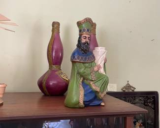. . . wiseman and vases
