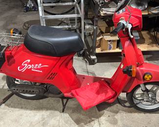 Rare 1986 Honda Spree Scooter, complete