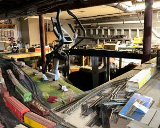 DUE TO HIGH INTEREST, HIGHEST & BEST ON  TRAIN COLLECTION NO LATER THAN 4/11 @ 4:00 PM.  