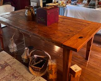 Pine Farm table