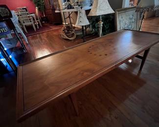 Lane mid century modern coffee table 