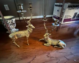 Brass dear set