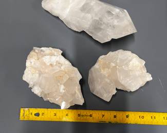 Quartz crystals 