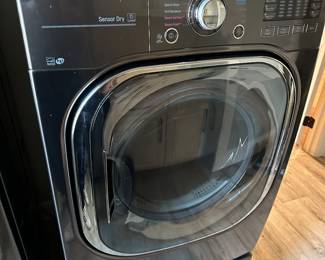 LG washer and dryer w stands