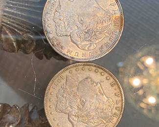 $40 set of 2 1921 E. Pluribus Unum Morgan silver dollar