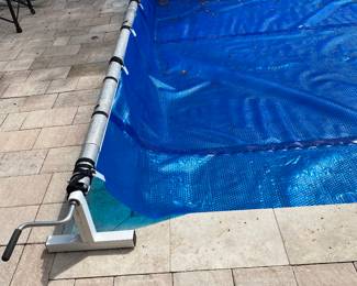 #84 - $250 - Pool cover with roll - 15x30  