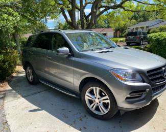 2014 Mercedes-Benz M-Class ML 350 4MATIC - Vin #4JGDA5HBXEA326161 - 3.5L - V6 - AWD- Well maintained. Almost new Michelin tires. 151,600 miles. Silent bids start at $10,000. Bids close at Noon on Monday April 22nd. 