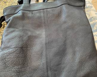 #101 - $100 - Cowboysbag leather multi pocket for travel.