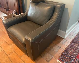 #2 - $350 Matching Chair 37"Wx34"x41"D