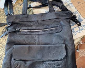 #101 - $100 - Cowboysbag leather multi pocket for travel.