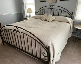 King, adjustable base, Purple mattress