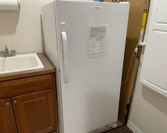 Upright freezer