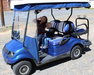 Yamaha  Golf Cart with DoubleTake Body has Enclosure  New Cover & Battery Charger