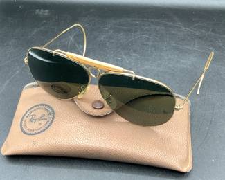 Vintage Ray Ban Shooters with Case