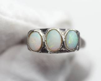 OPAL RING STERLING SILVER 