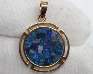 OPAL PENDANT