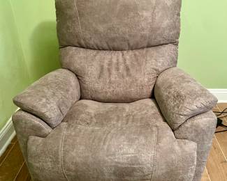 Recliner $175