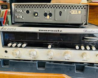 Marantz 2220B