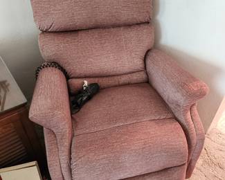 Electric Lift/Recliner Chair 