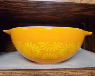 Vintage Pyrex Orange Daisy Large Mixing Bowl 