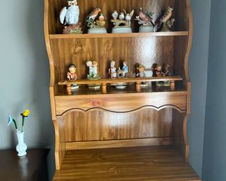 Chest with shelves 65.00