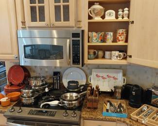 kitchen ware, cookware