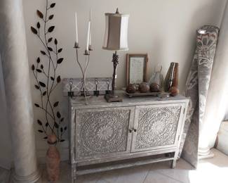decorative cabinet, area rug