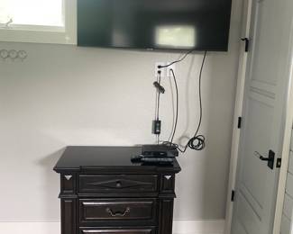 Samsung 50” flat screen tv, model: UN50TU700DFX2A