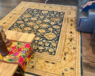 Wool and cotton rug 8 ft x 10 ft