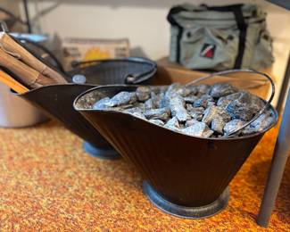 Fireplace / coal containers