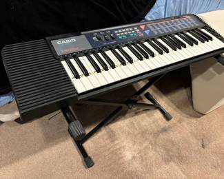 Casio Keyboard and stand