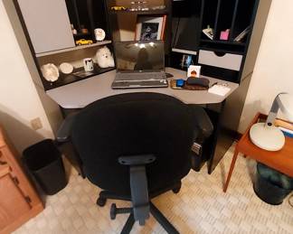 Corner desk unit, office chair