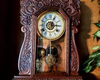 Waterbury 1890's antique clock. Works well.