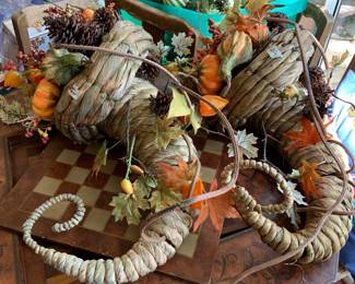 2 cornucopia holiday decor