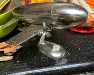 unique! stainless airplane drink shaker