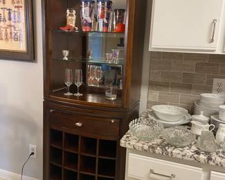 Lighted wine cabinet