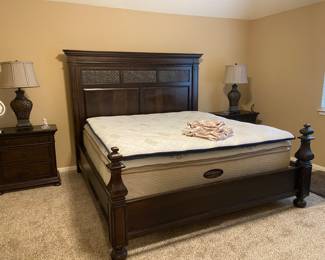 Paula Deen king bedroom set