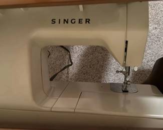 Singer Sewing Machine