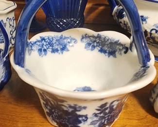 Cracker Barrel Blue Rose And White Floral Porcelain Basket