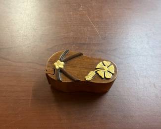 Flip Flop Wooden Puzzle Box