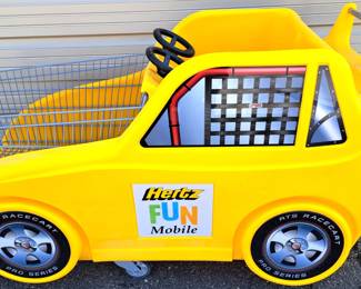 HERTZ RENTAL CAR KIDS CART