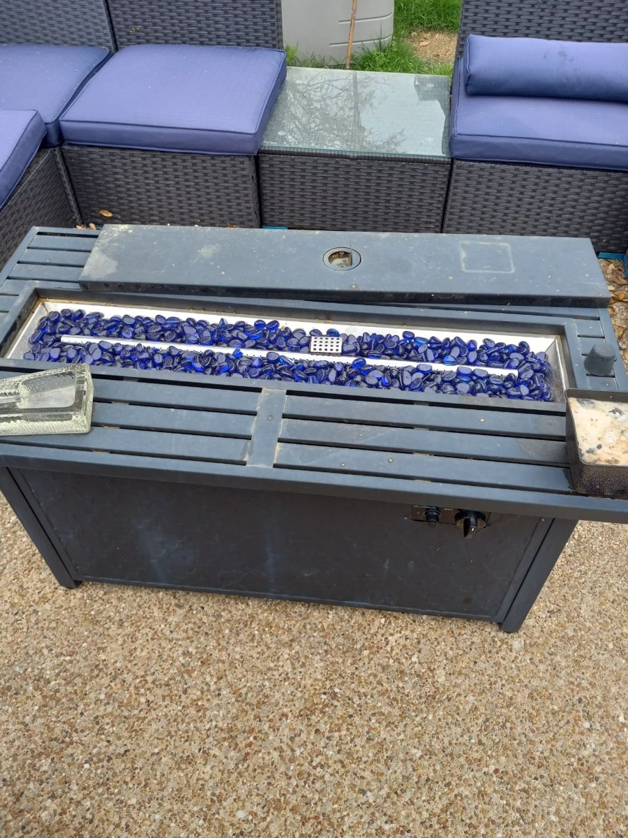 Stella's Estate Sales in Bedford, TX starts on 4/12/2024