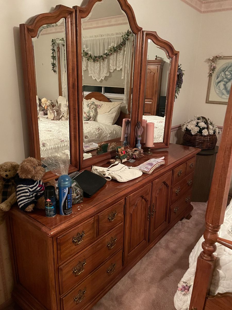 50 OFF!! Packed Sterling Heights Estate Sale!!! starts on 4/5/2024