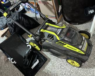 Great RYOBI 40v Lithium lawn mower, has 2 batteries & chargers and grass catcher
