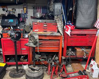 tools tool chests and more tools: hydraulic jack, car jack stands, buffers and sanders, vice, and a lot more